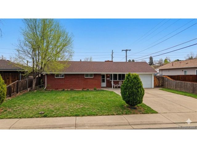 4714 Carr St, Wheat Ridge, CO 80033