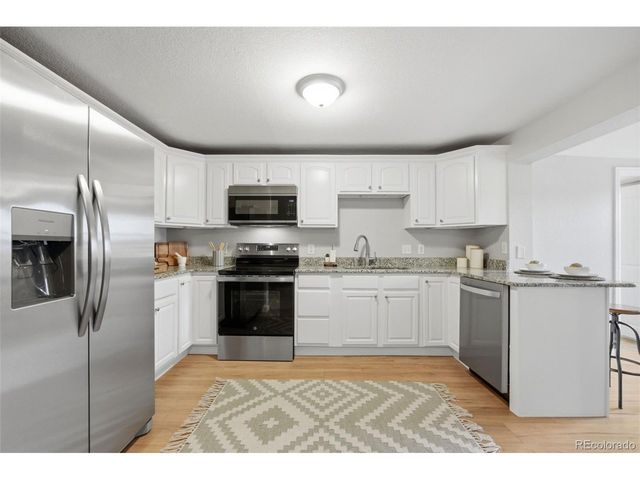 4714 Carr St, Wheat Ridge, CO 80033