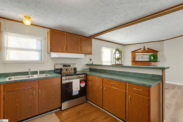 675 Apple Orchard Road, Inman, SC 29349