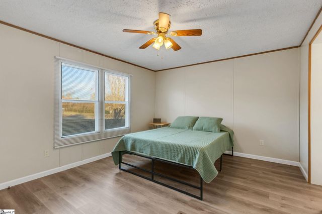 675 Apple Orchard Road, Inman, SC 29349