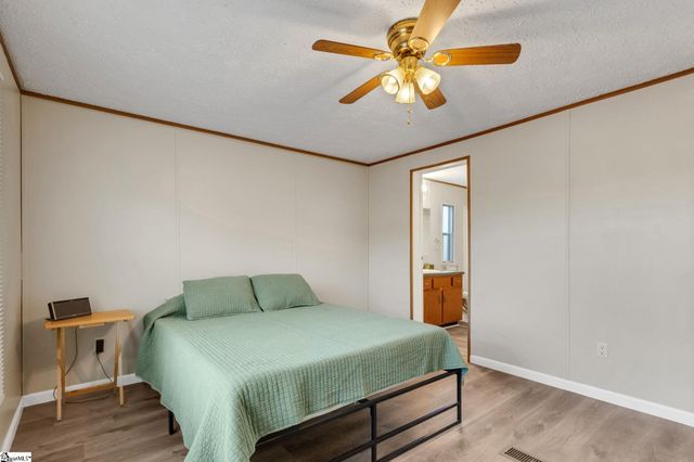 675 Apple Orchard Road, Inman, SC 29349