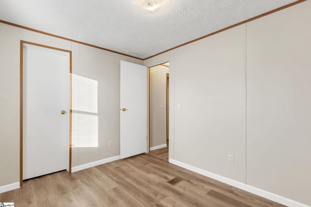 675 Apple Orchard Road, Inman, SC 29349