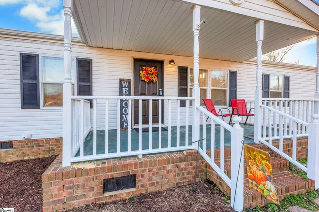 675 Apple Orchard Road, Inman, SC 29349