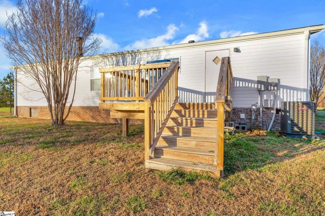 675 Apple Orchard Road, Inman, SC 29349