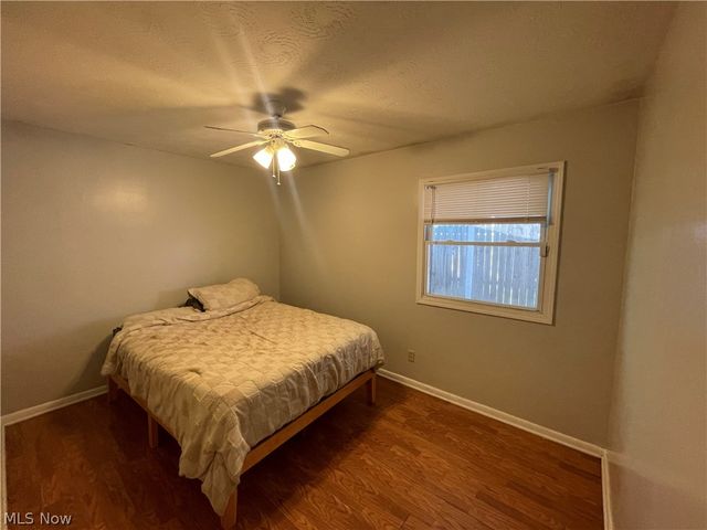 611 S Logan Street, Elyria, OH 44035