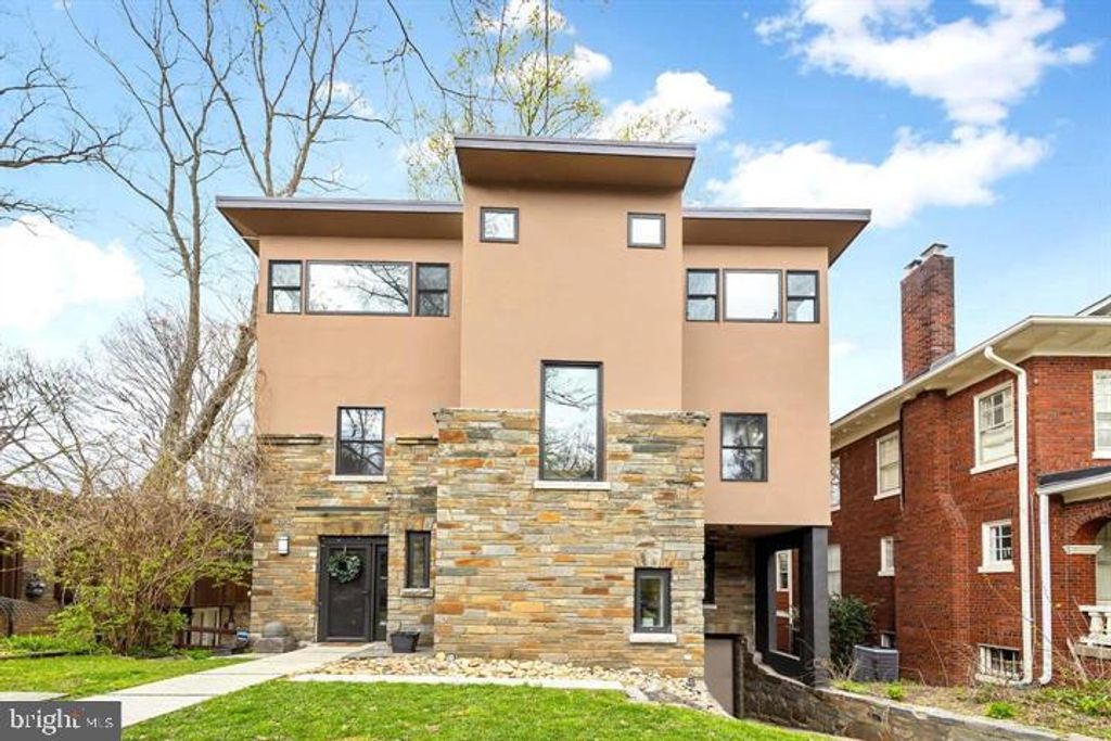 4358 ARGYLE TER NW, Washington, DC 20011
