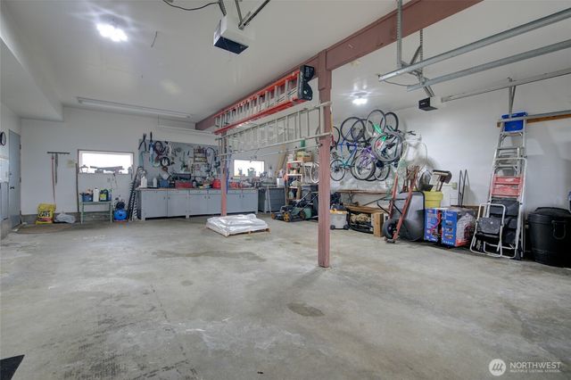 347 Sand Dune Avenue SW, Ocean Shores, WA 98569