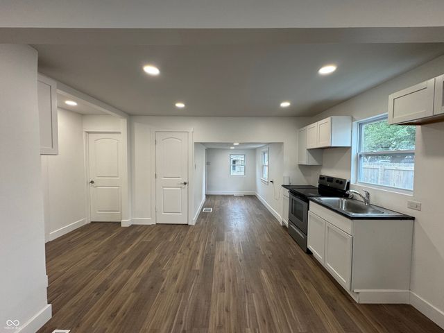 1627 N Berwick Avenue, Indianapolis, IN 46222