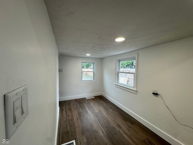1627 N Berwick Avenue, Indianapolis, IN 46222