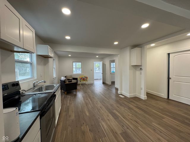 1627 N Berwick Avenue, Indianapolis, IN 46222