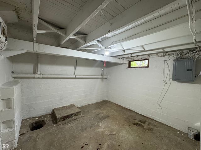 1627 N Berwick Avenue, Indianapolis, IN 46222