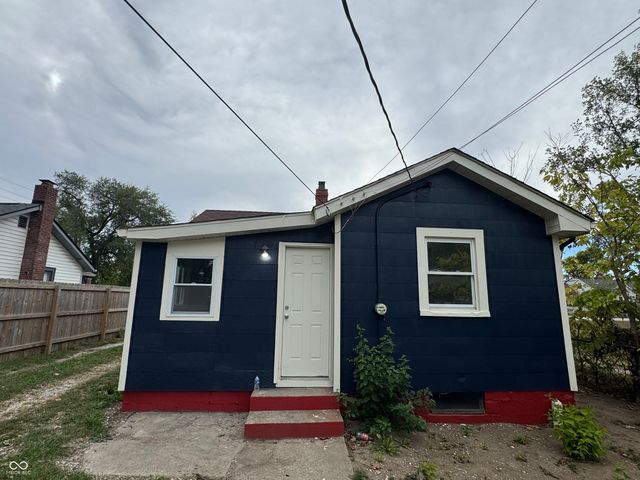 1627 N Berwick Avenue, Indianapolis, IN 46222