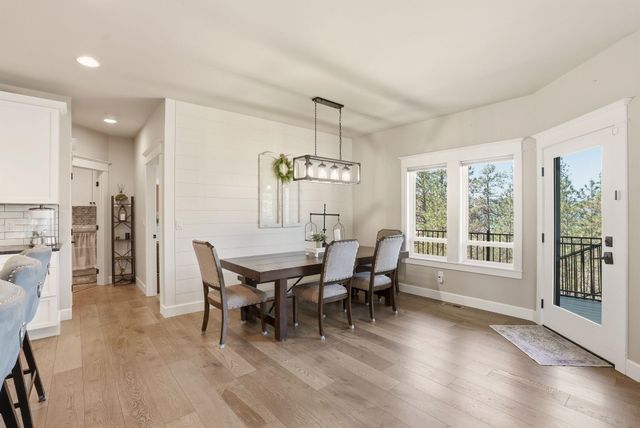 6244 Gunnar Ct, Nine Mile Falls, WA 99026