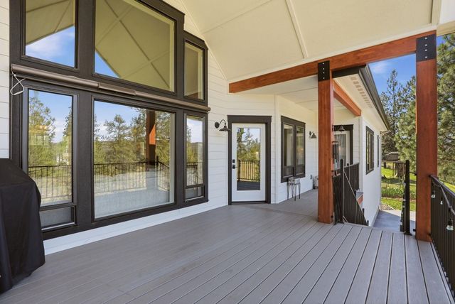6244 Gunnar Ct, Nine Mile Falls, WA 99026