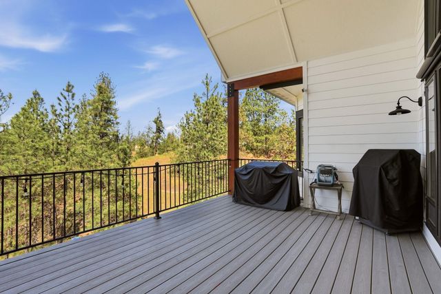 6244 Gunnar Ct, Nine Mile Falls, WA 99026