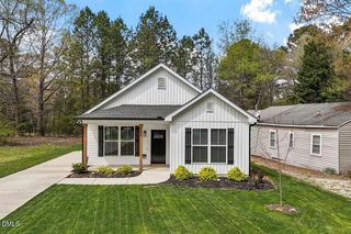 506 Dogwood Road, Holly Springs, NC 27540