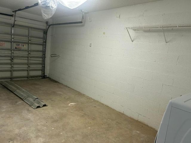 9201 NW 55th Street, Sunrise, FL 33351