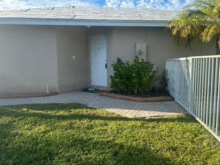 9201 NW 55th Street, Sunrise, FL 33351