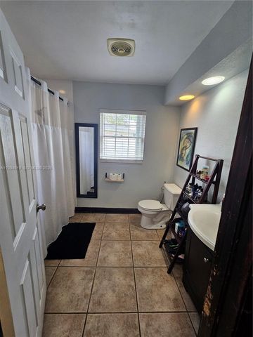 14461 SW 152nd Ct, Miami, FL 33196