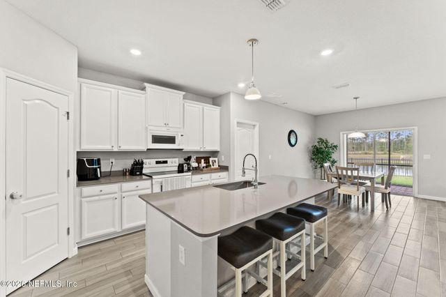 15692 STEDMAN LAKE Drive, Jacksonville, FL 32218