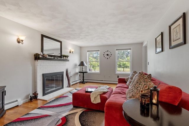 135 Jennies Way, Tewksbury, MA 01876