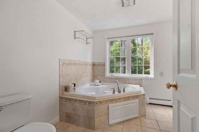 135 Jennies Way, Tewksbury, MA 01876