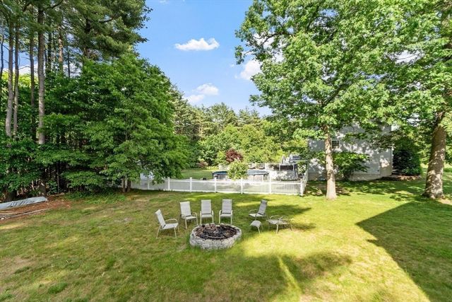 135 Jennies Way, Tewksbury, MA 01876