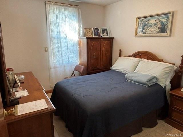 12520 22nd Avenue, College Point, NY 11356