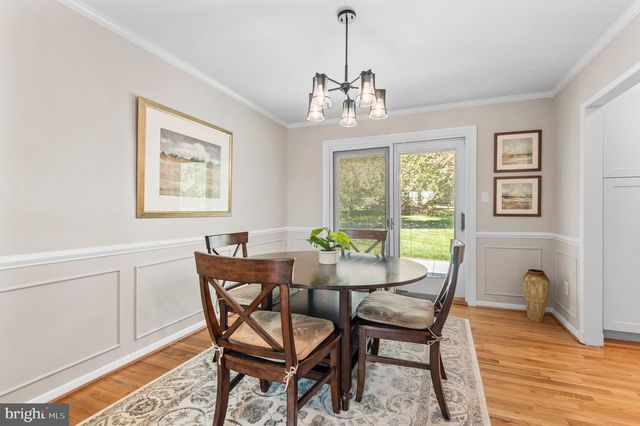 2530 LONDONDERRY RD, Lutherville Timonium, MD 21093