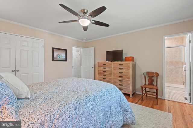 2530 LONDONDERRY RD, Lutherville Timonium, MD 21093