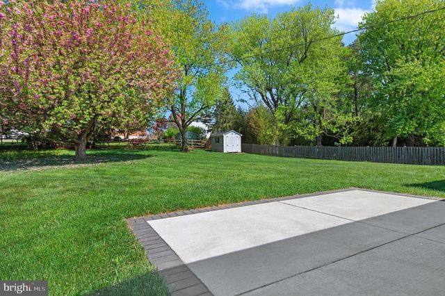 2530 LONDONDERRY RD, Lutherville Timonium, MD 21093