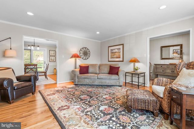 2530 LONDONDERRY RD, Lutherville Timonium, MD 21093