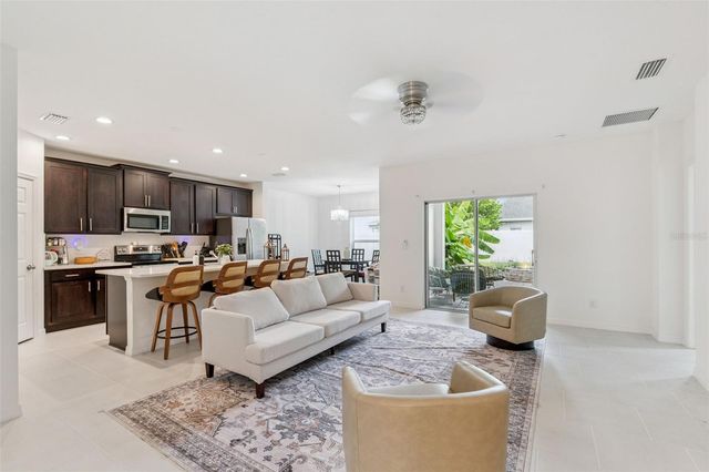 1055 CHASE AUSTIN WAY, Sanford, FL 32771