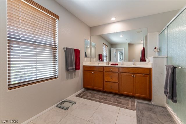 982 Twilight Glow Court, Henderson, NV 89015