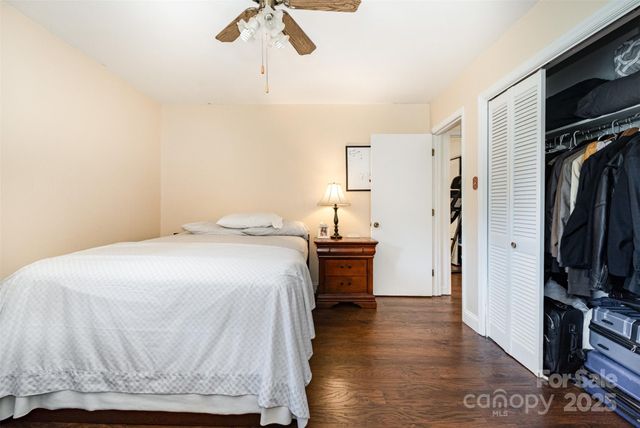 6827 David Avenue, Charlotte, NC 28214