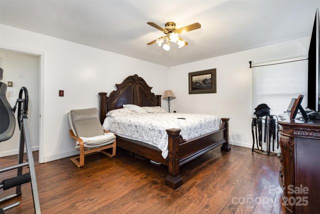 6827 David Avenue, Charlotte, NC 28214