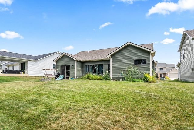16811 Hatstick Court, Fort Wayne, IN 46845