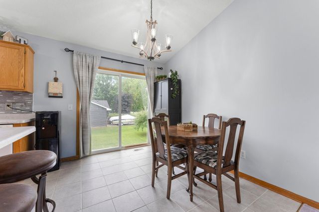 2033 Joes Lake Road SE, Cambridge, MN 55008