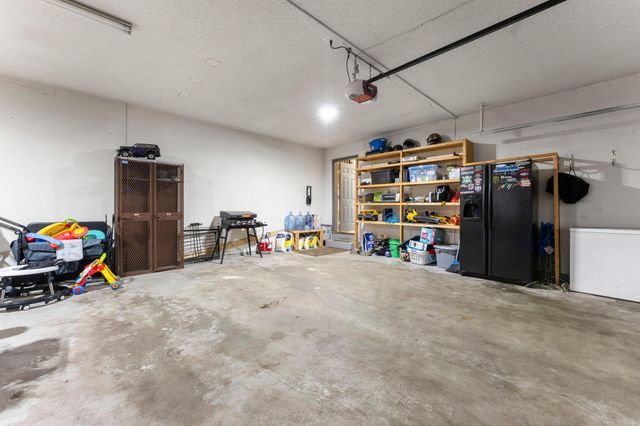 2033 Joes Lake Road SE, Cambridge, MN 55008