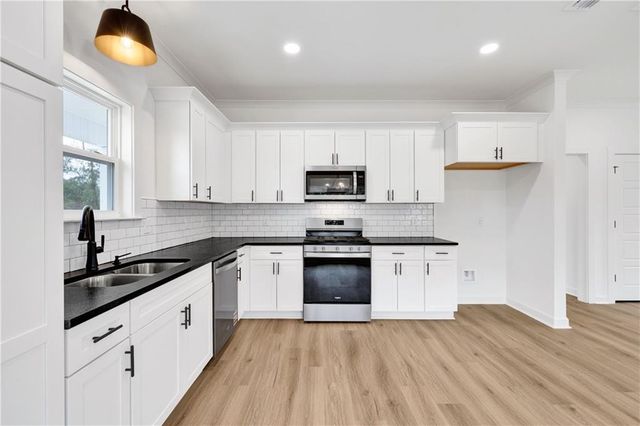 6753 Barneswood Drive, Theodore, AL 36582