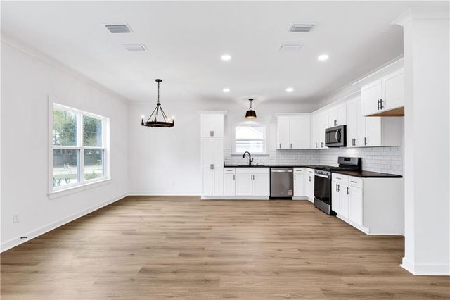 6753 Barneswood Drive, Theodore, AL 36582