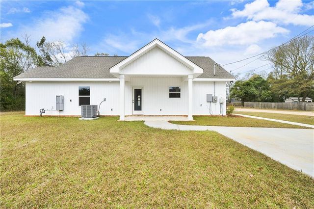 6753 Barneswood Drive, Theodore, AL 36582