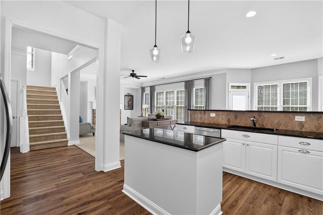 2589 Lakefield Circle, Marietta, GA 30064