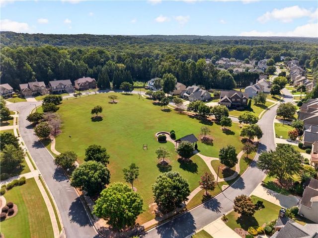 2589 Lakefield Circle, Marietta, GA 30064