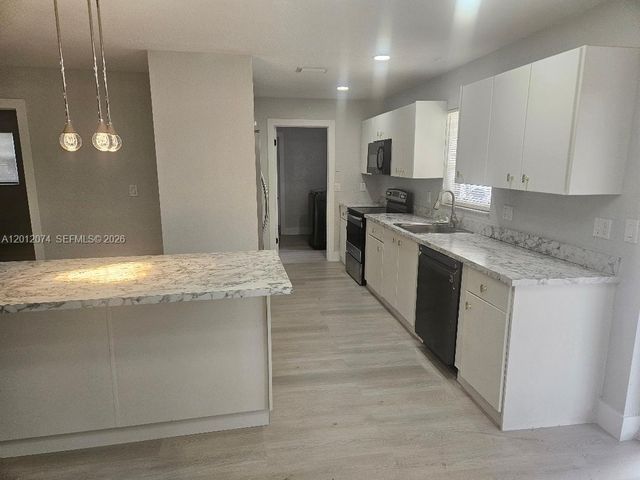 1941 NE 2nd Terrace, Pompano Beach, FL 33060