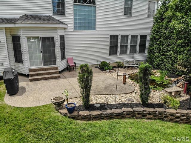 10232 Hartshill Lane, St Louis, MO 63128