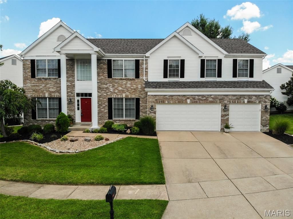 10232 Hartshill Lane, St Louis, MO 63128