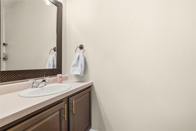 1007 Fieldstone Drive, Cecil, PA 15317