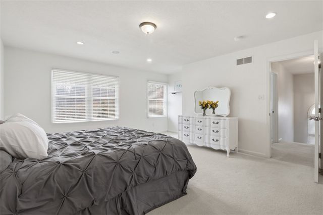 1007 Fieldstone Drive, Cecil, PA 15317