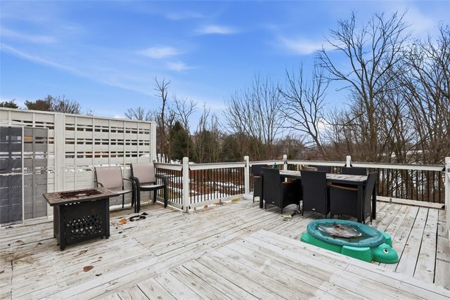 1007 Fieldstone Drive, Cecil, PA 15317